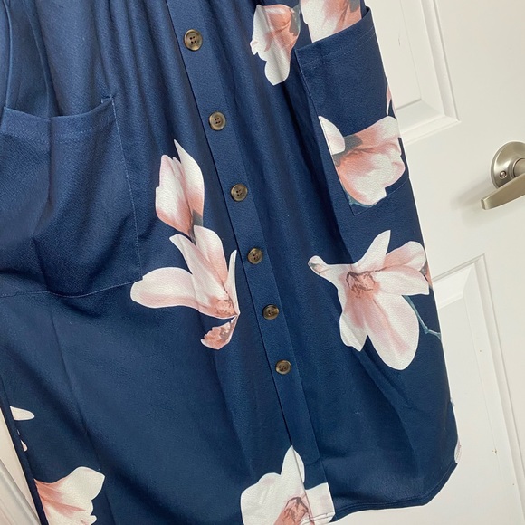 Floral Dress - Picture 7 of 8